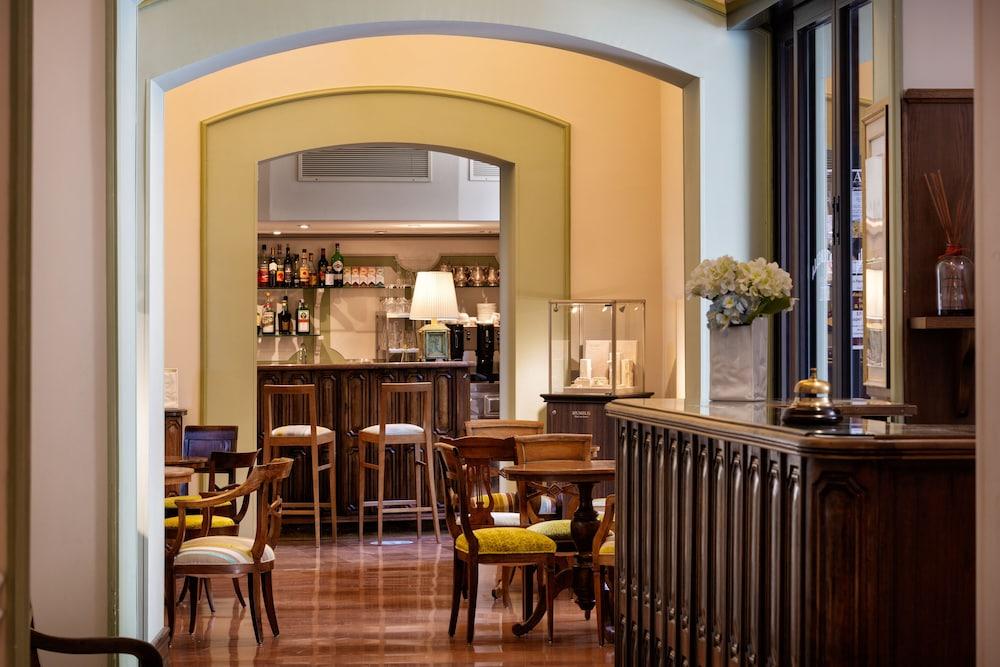 Hotel Fontebella Asyż Zewnętrze zdjęcie