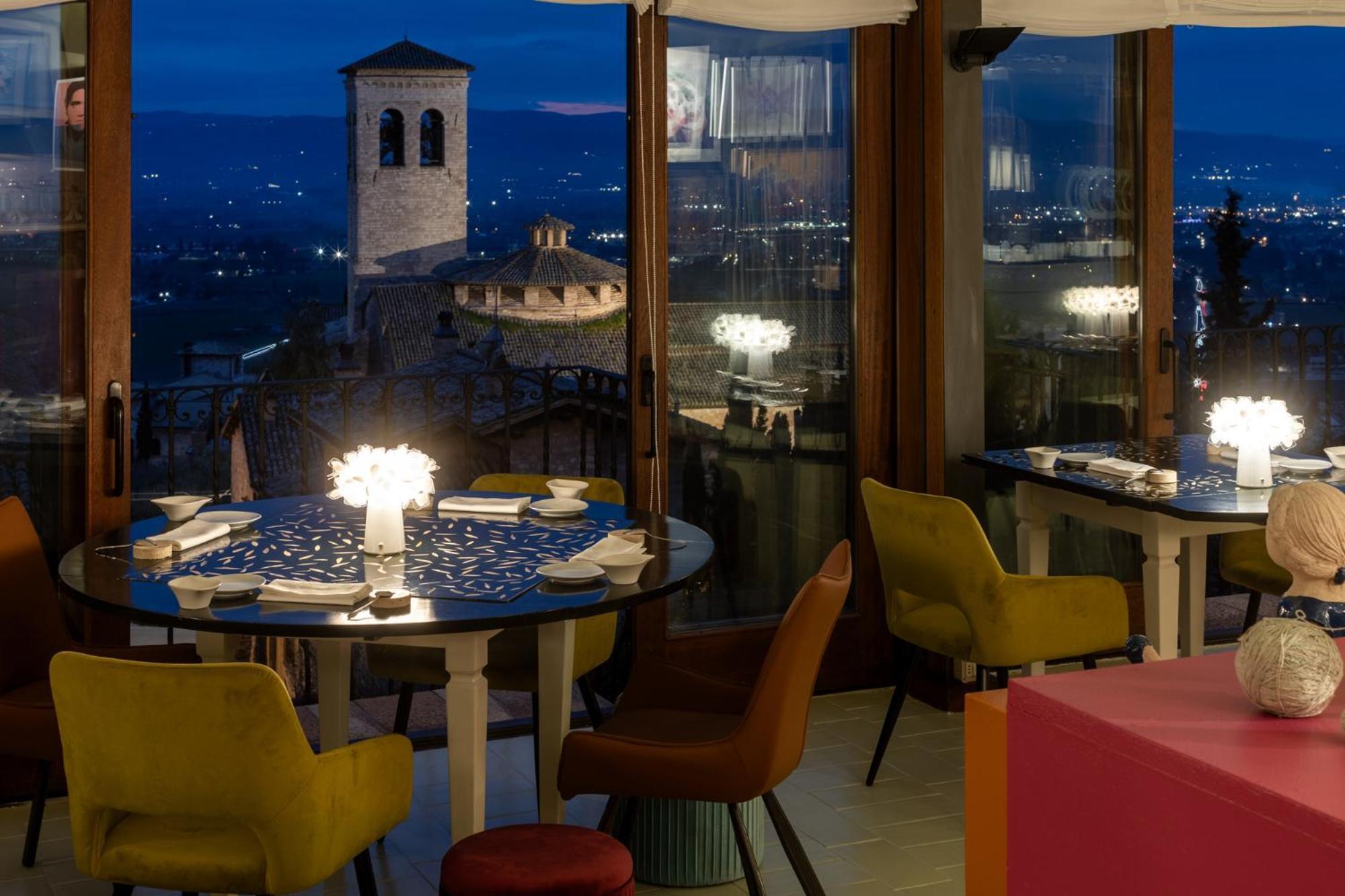 Hotel Fontebella Asyż Zewnętrze zdjęcie